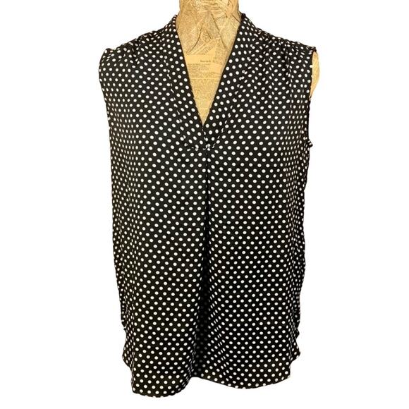 Jones New York Sleeveless Blouse Women Small V-neck Black Polka Dot Silky Tunic - Picture 1 of 10